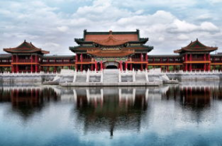 横店影视城旅游攻略,穿越千年，体验中国好莱坞的影视魅力